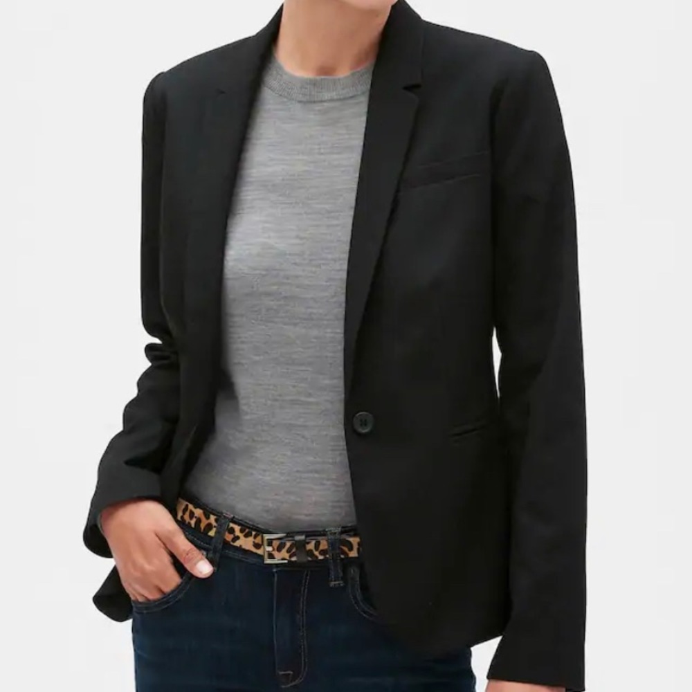 BananaRepublic Women’s Suit